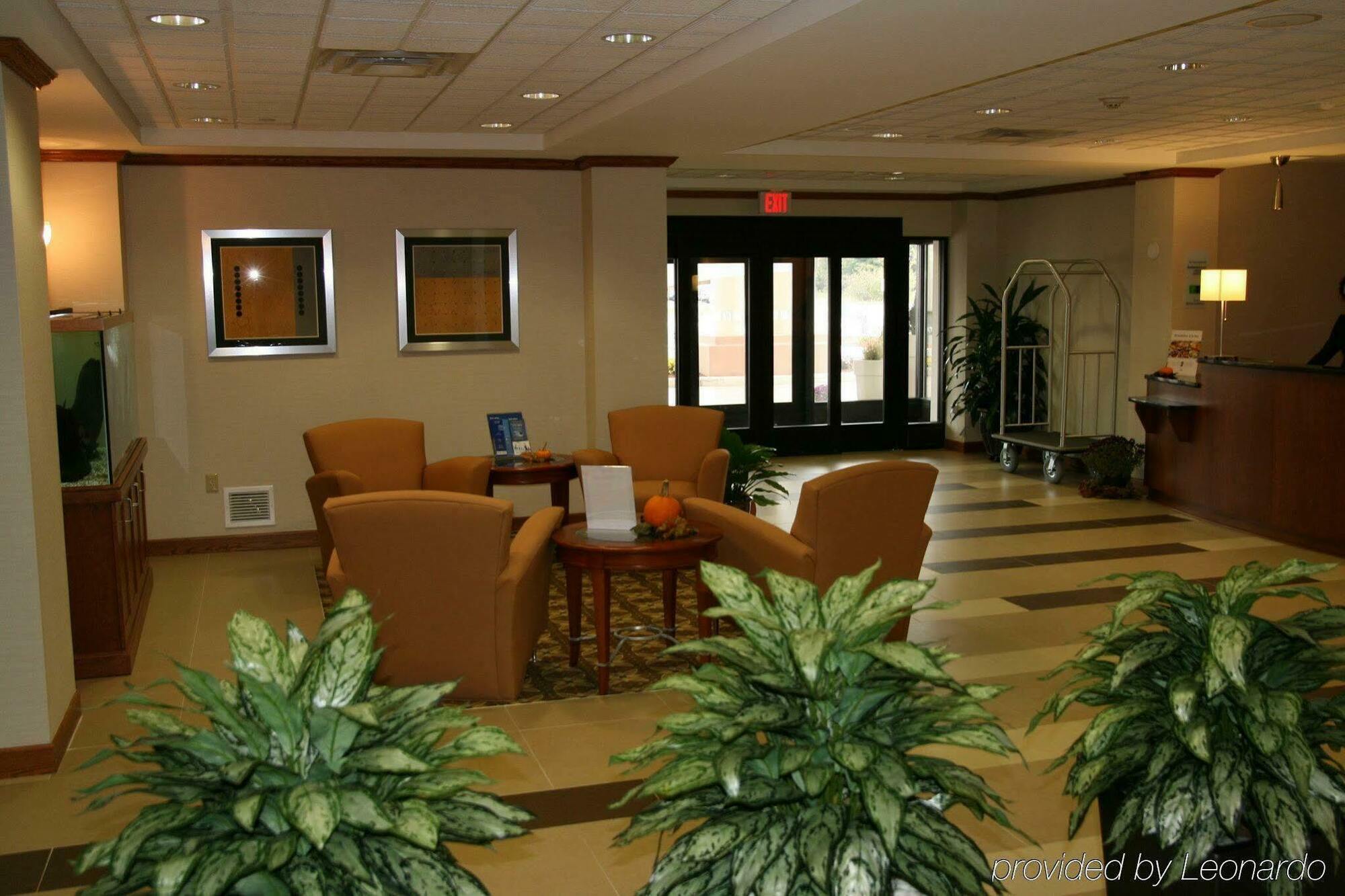 Hampton Inn Westfield Kültér fotó